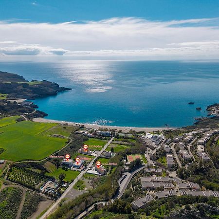 Mythos Villas 담노니 외부 사진