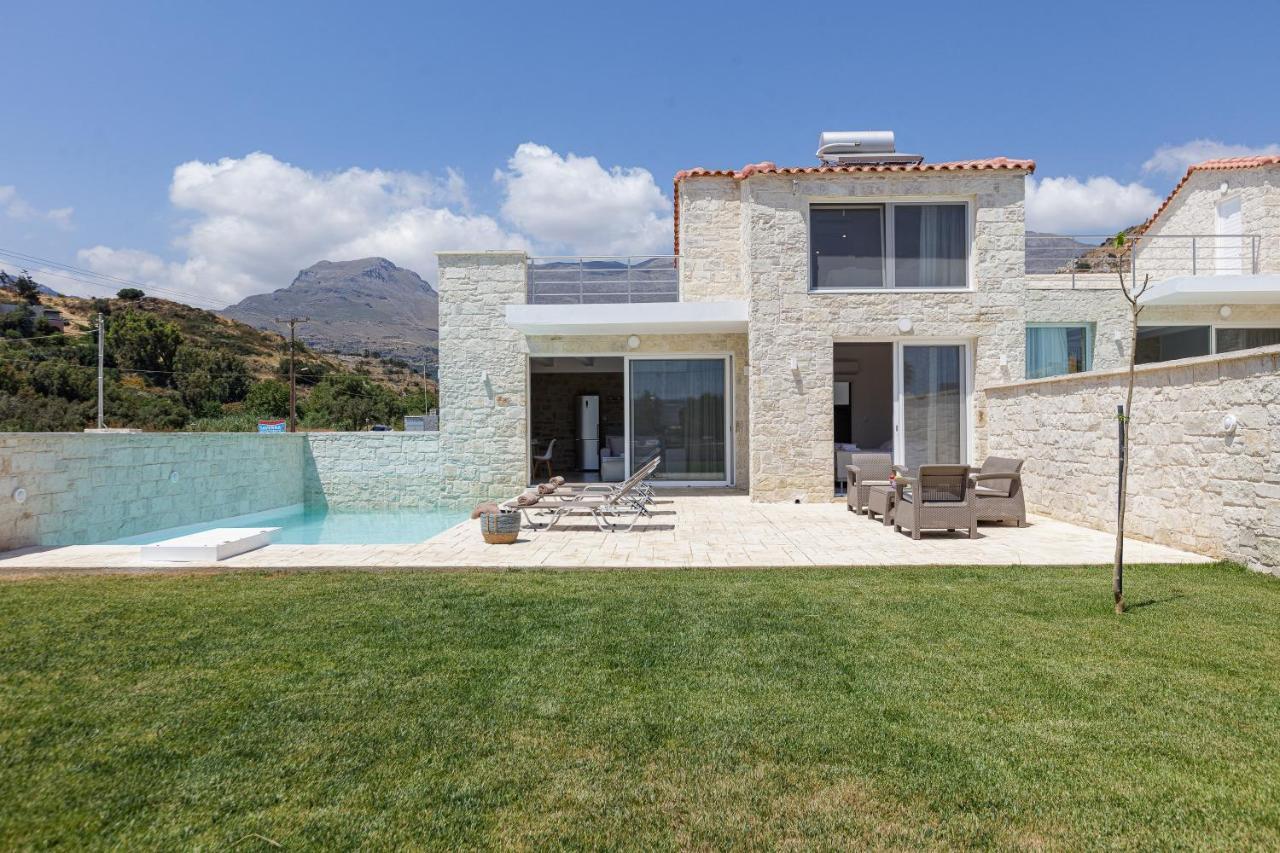Mythos Villas 담노니 외부 사진