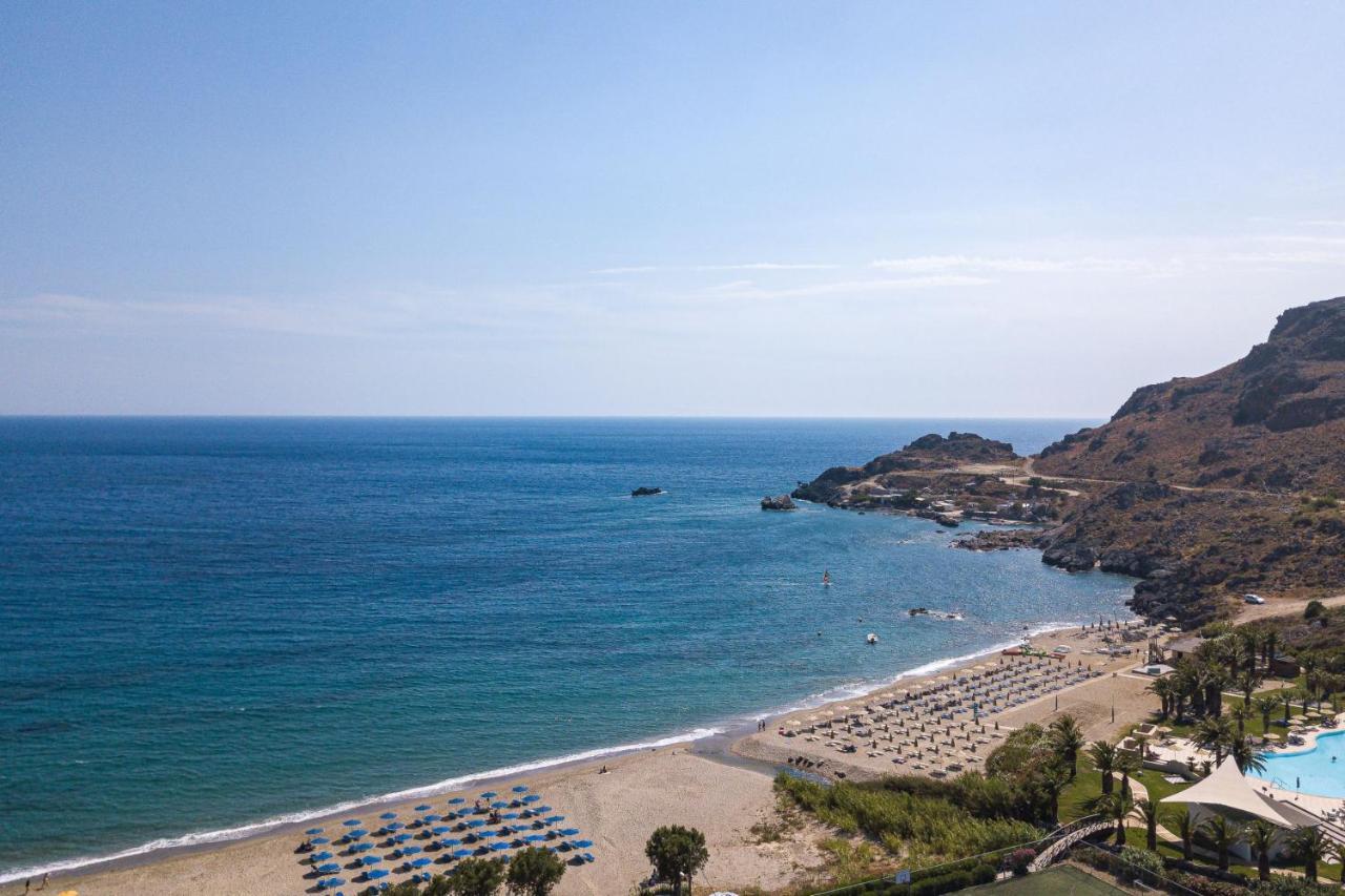Mythos Villas 담노니 외부 사진