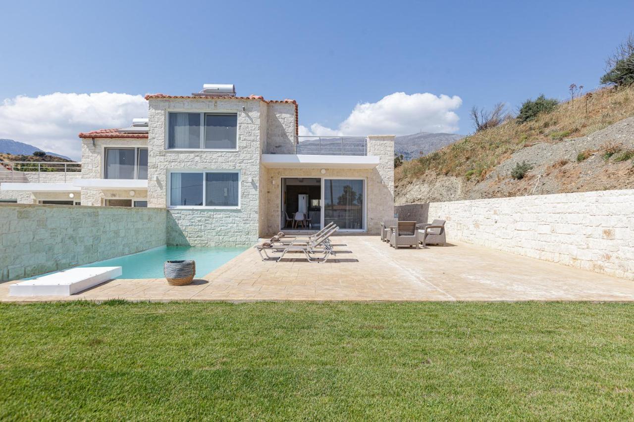 Mythos Villas 담노니 외부 사진